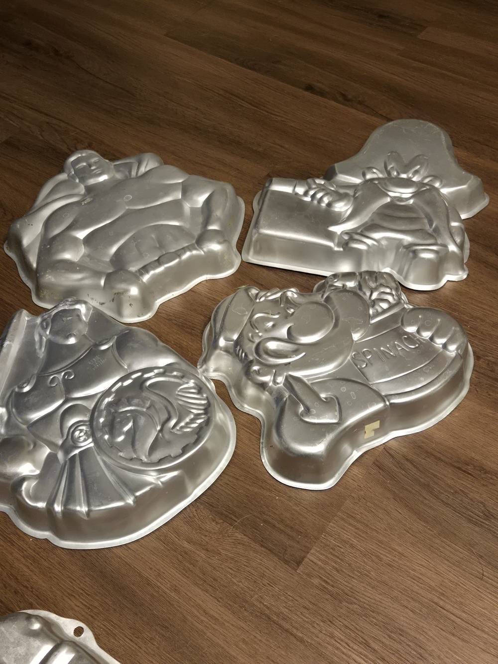 Wilton Armetale Silver Misc. Character Cake Pans Set